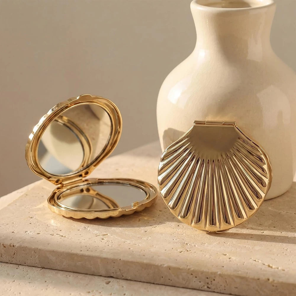Novabright Seashell Compact Mirror