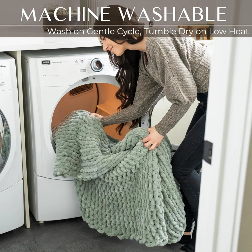 Samiah Luxe Chunky Chenille Throw